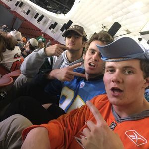 Meet your Posher, Cole